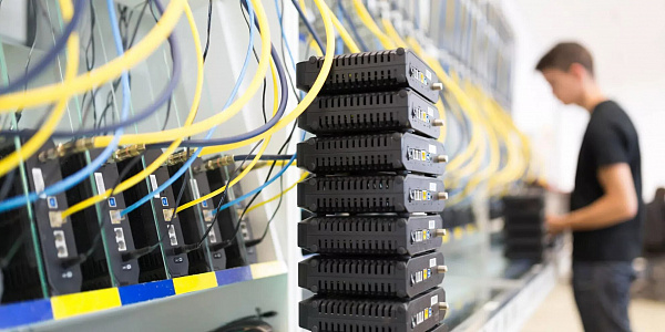 Новая балльная система для телекоммуникационного оборудования: как включить продукцию в реестр Минпромторга с 2025 года