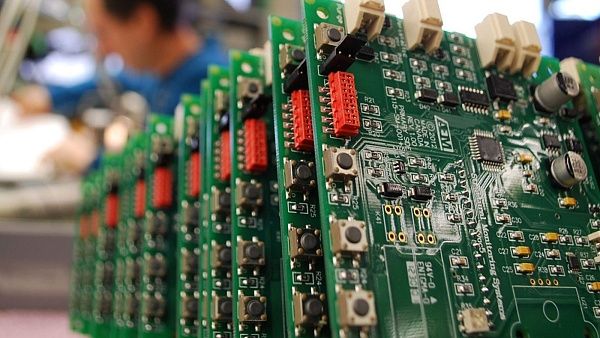 Как снизить налоги до 8% и получить льготы через реестр Минпромторга: руководство от Торгс