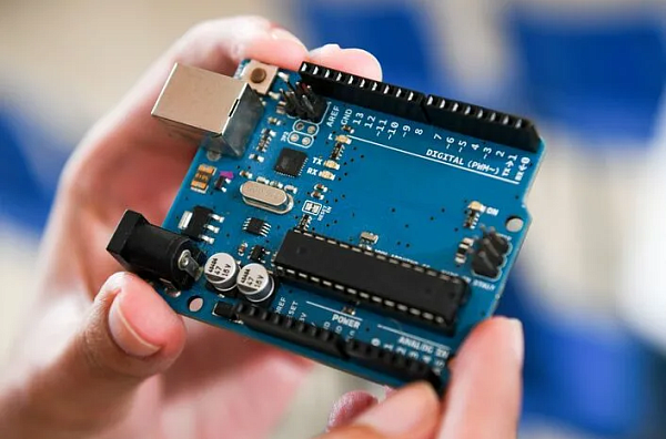 Как получить дополнительные баллы в реестре Минпромторга: правильный выбор российских компонентов