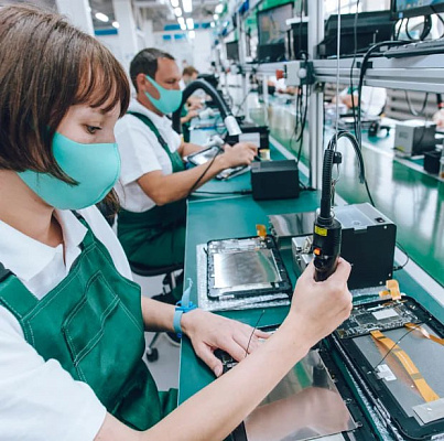 Включение планшетов и сотовых телефонов в реестр Минпромторга: как получить преимущества с 2025 года