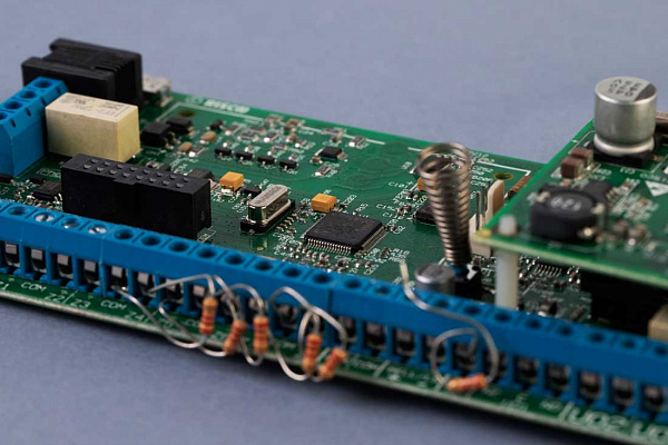 Производителей материалов для электроники включат в периметр ПП №719